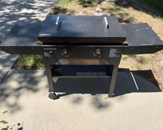 Blackstone Griddle Propane - Great Condition!