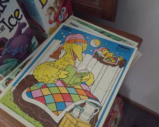 1984 Playskool wooden jigsaw puzzle titled "Bird Time Stories