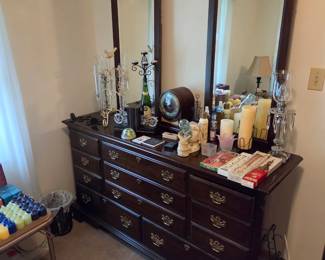 Vintage dresser