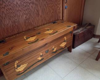 Grannycore storage bench