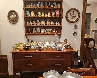 Server with Wall Shelf-Porcelain and Glass
