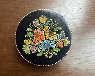 Vintage Russian Lacquer Hand-Painted Floral Trinket Box