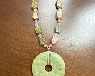 Unakite Jasper Donut Pendant Necklace with Faceted Unakite and Rose Quartz Beads