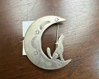 Sterling Silver JJ Jonette Howling Wolf and Moon Pin/Pendant
