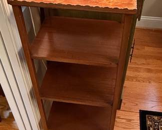 Vintage Wooden Tiered Display Shelf / Etagere