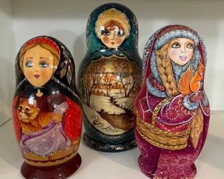 Matryoshka Nesting Dolls (Set of 3)
