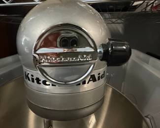 KitchenAid Artisan Series 5-Quart Tilt-Head Stand Mixer