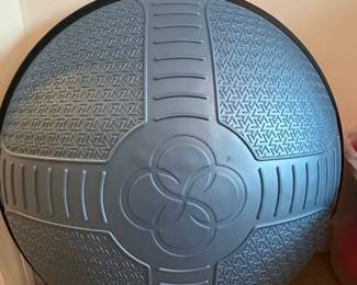 BOSU NexGen Pro Balance Trainer