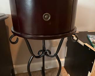 Bombay Company Cherry Finish Drum Accent Table with Drawer