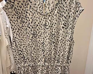 Banana Republic Sleeveless Animal Print Peplum Top