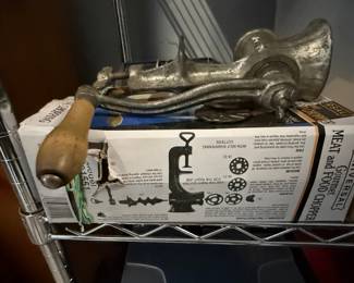 Universal Gourmet Meat and Food Chopper Model 1551