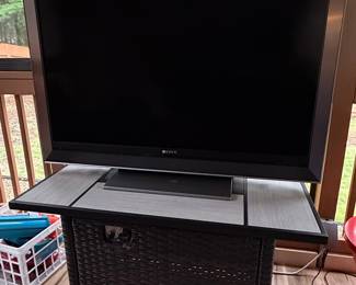 Sony Bravia 32” KDL-32EX301 720p LCD TV
