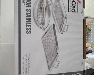 All-Clad Outdoor Stainless 3-Piece Grill Set