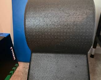 Titan Fitness Foam Plyometric Box