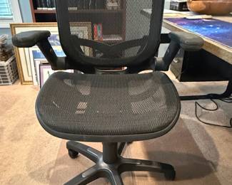 Mid-Market Ergonomic Mesh Task Chair