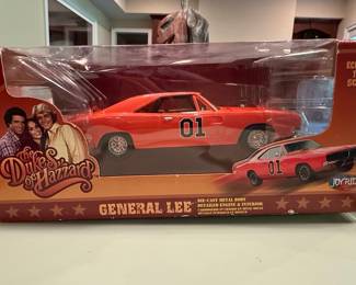 JoyRide The Dukes of Hazzard General Lee 1:25 Scale Diecast