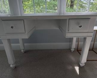 Hillsdale Kids & Teen Highlands Wood Desk