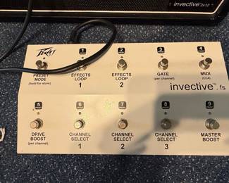 Peavey Invective.120 Head and Invective.212 Cabinet with MIDI Footswitch