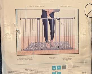 Summer Infant Central Station Safety Gate