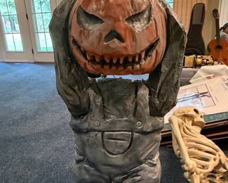 Chainsaw-Carved Wooden Pumpkin Man Sculpture