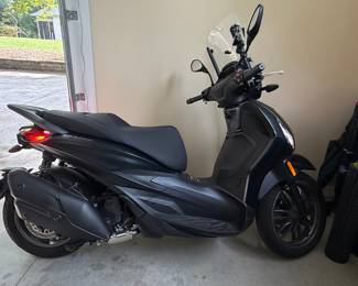 Piaggio BV 400 S Scooter