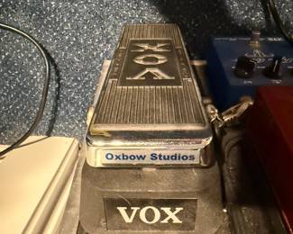 Custom Guitar Pedalboard with BOSS DB-500, Eventide H9 MAX, Catalinbread Sabbra Cadabra, and Voodoo Lab Pedal Power 2 Plus