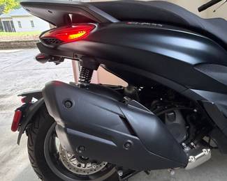 2023 Piaggio Beverly S 400 HPE Scooter