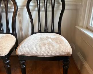 Kincaid Furniture Laura Ashley Home Dining Set