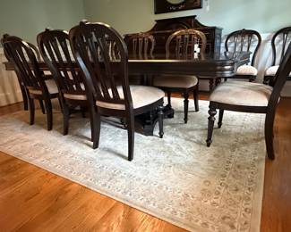Kincaid Furniture Laura Ashley Home Dining Set
