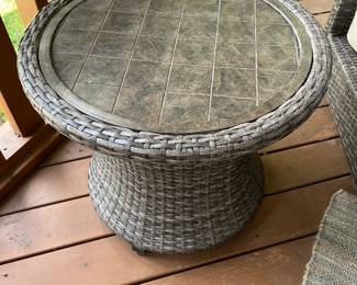 Barcalounger Wicker End Table
