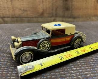 1969 Matchbox made in England models of yesteryear 1930 packard Victoria