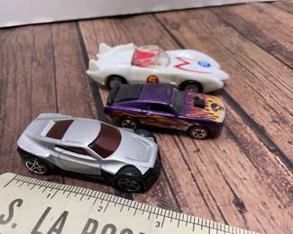 3 hot wheels speed racer symbolic