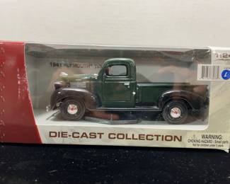 124 1941 Plymouth truck