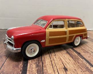 128 1949 Ford Woody Wagon