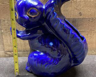 Squirrel container