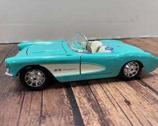 124 1957 Chevy Corvette