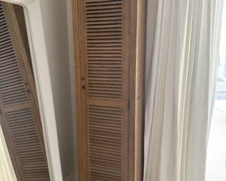 Narrow Storage