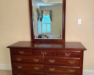 Cherry Finish Bedroom Dresser with Decorative Mirror