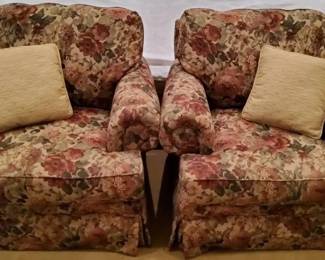 Set Of 2 Broyhill Arm Chairs