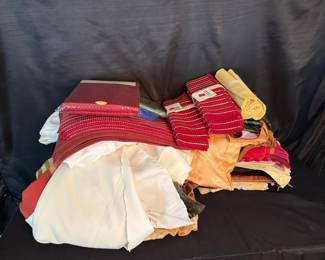 Mystery Lot Charger Plates, Tablecloths, Placemats, Napkins Kitchen Linens