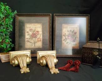Paris and Fleurdelis Decor