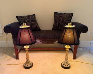 Traditional Accent Bench Matching Table Lamp Set
