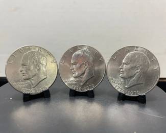 3 1976 bicentennial dollars