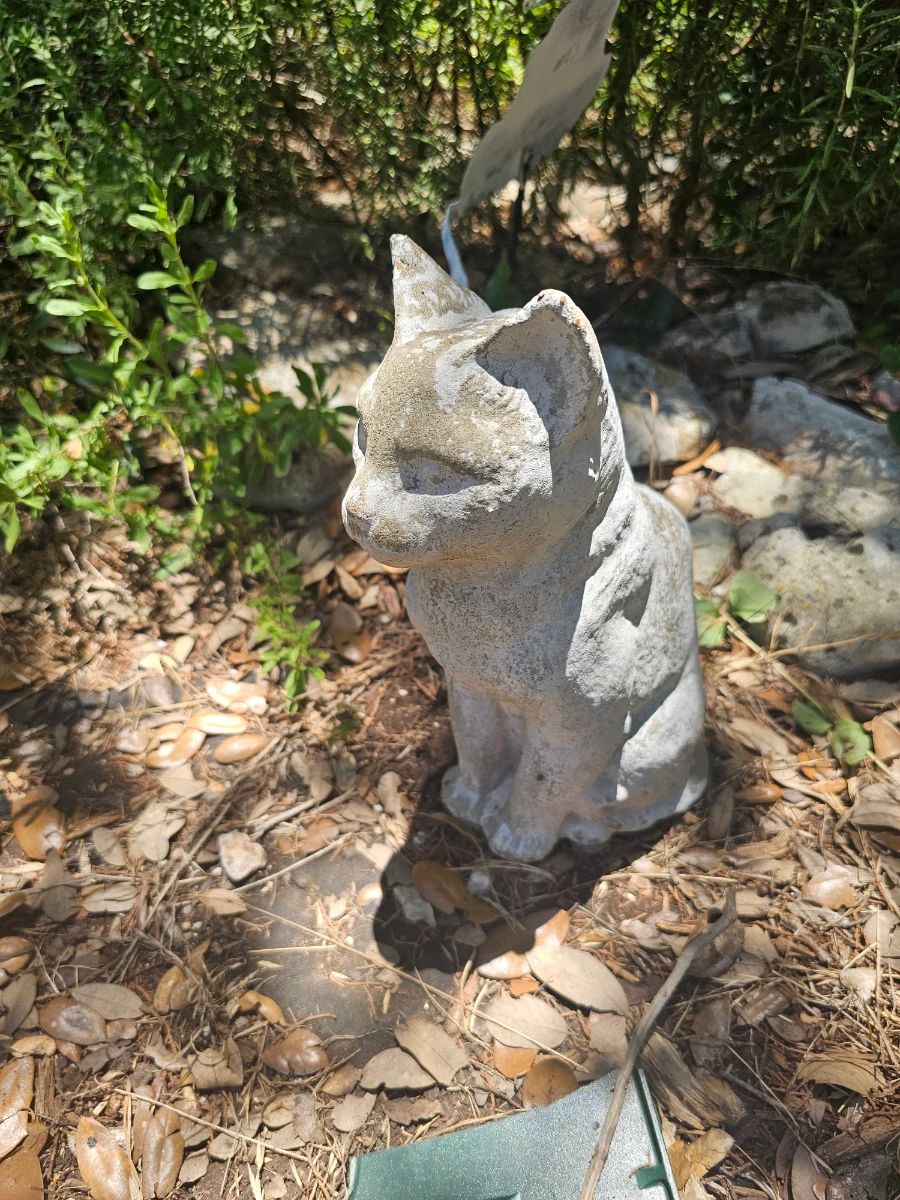 small concrete cat