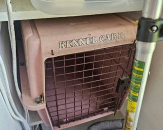 dog kennel