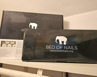 Acupressure mat and pillow set