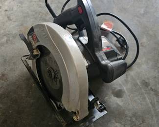 Saw