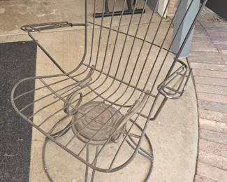 Mid-century swivel chair, sold as set of 4