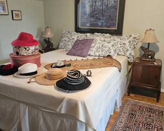 another view into the guestroom