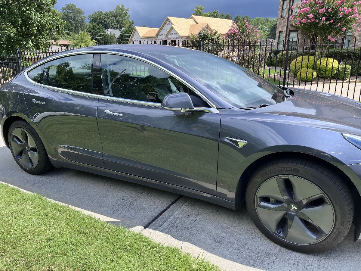 Tesla Model 3 / 2018 long performance only 63577 miles